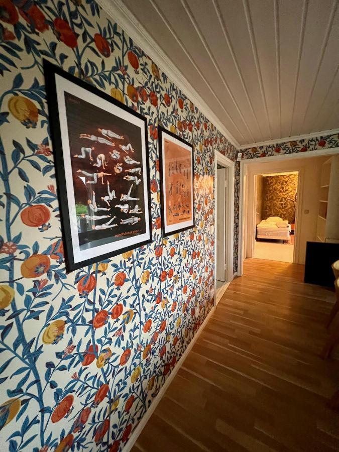 Idylliskt Hus Med Sjoeutsikt. Villa Östhammar Eksteriør billede